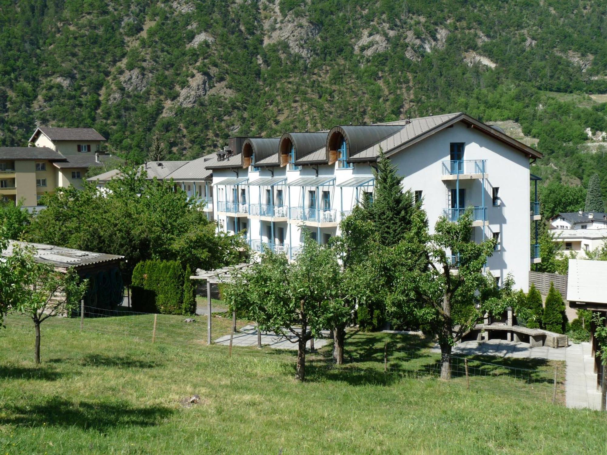 Hotel & Bildungshaus St. Jodern Visp Exteriér fotografie
